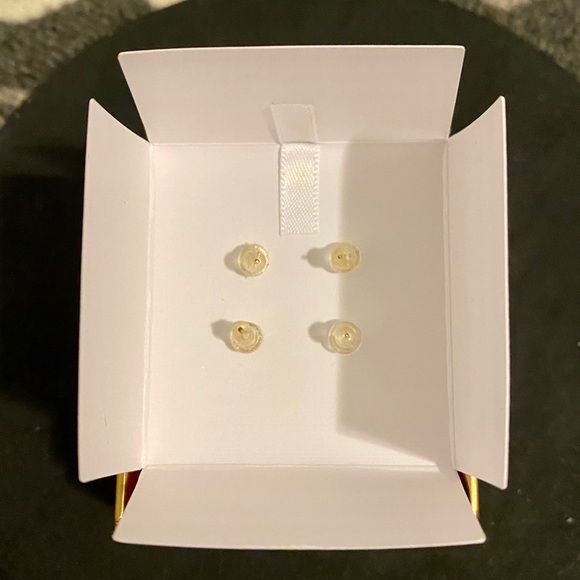 Emerald Green Earring Set - Picture 5 of 6